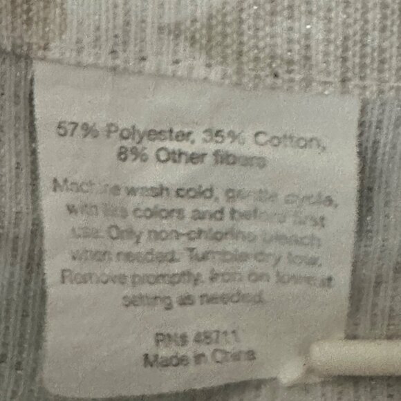 Unbranded cream with silver threads leaf pattern 56 x 80” rectangular tablecloth - Picture 3 of 3